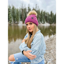 Load image into Gallery viewer, CC Exclusive - Black Label Special Edition Ribbed Cuff Faux Fur Pom Beanie
